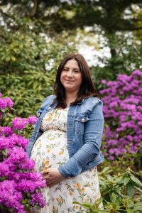 a maternity portrait in Mississauga.