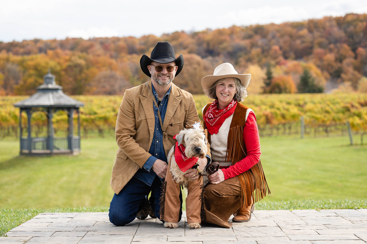 save our scruff halloween event save our scruff Halloween event at a pet friendly winery.