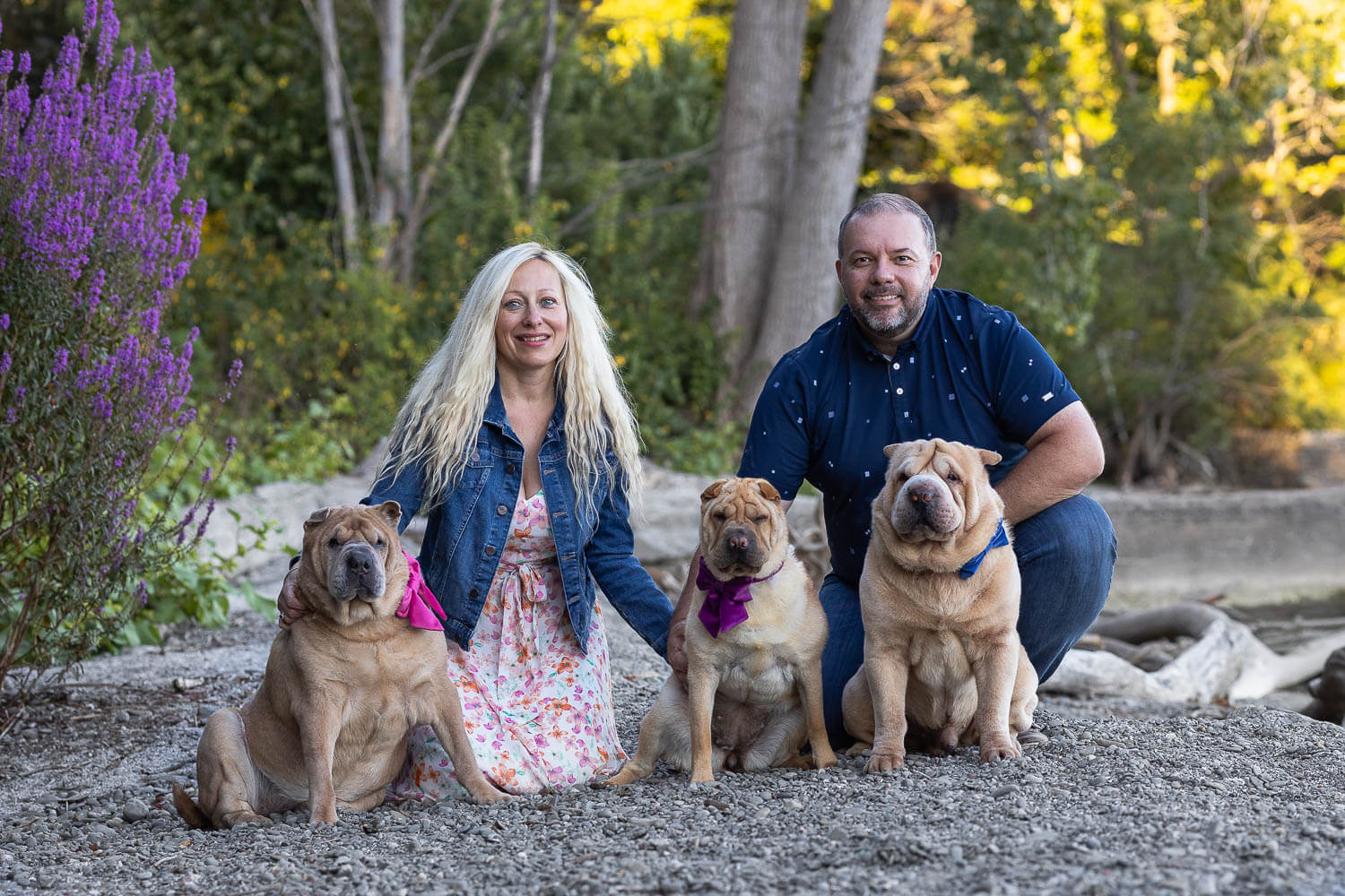 family and pet photography at Brueckner Rhododendron Gardens