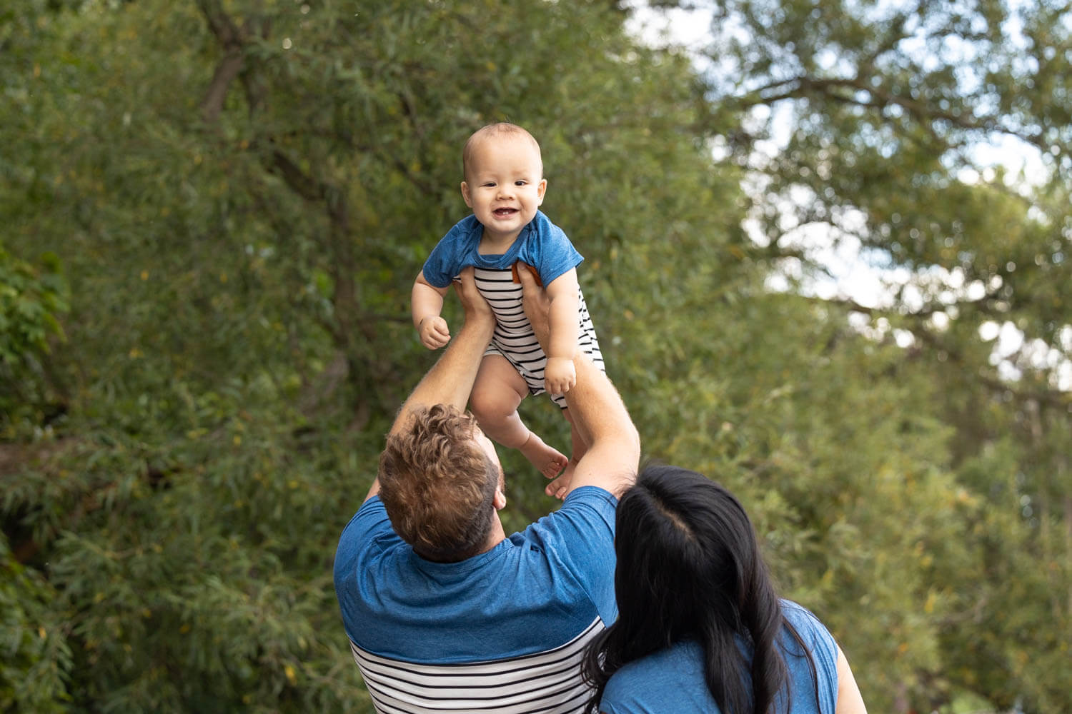 beach family photoshoot Family photoshoot in Mississauga.