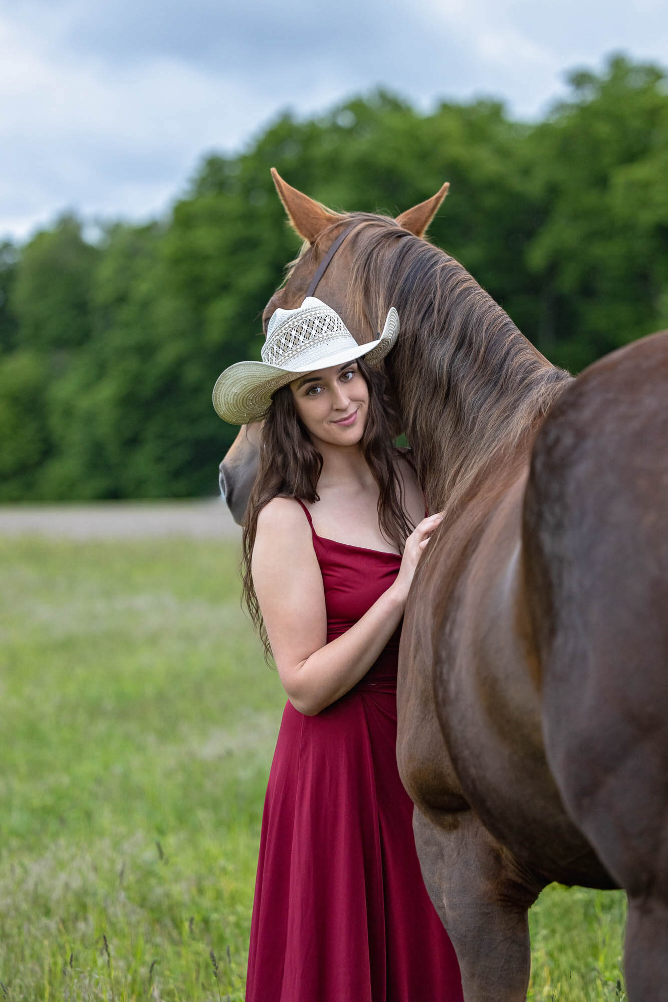 Outdoor horse photography sessions near Hamilton equine photographer