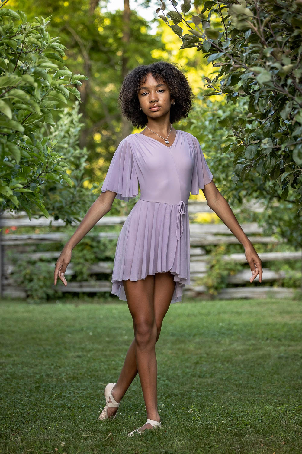 dance photoshoot ideas headshot for dancers