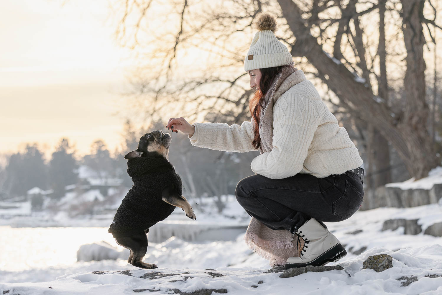 winter pet photoshoot in Burlington, Ontario at Paletta Mansion.